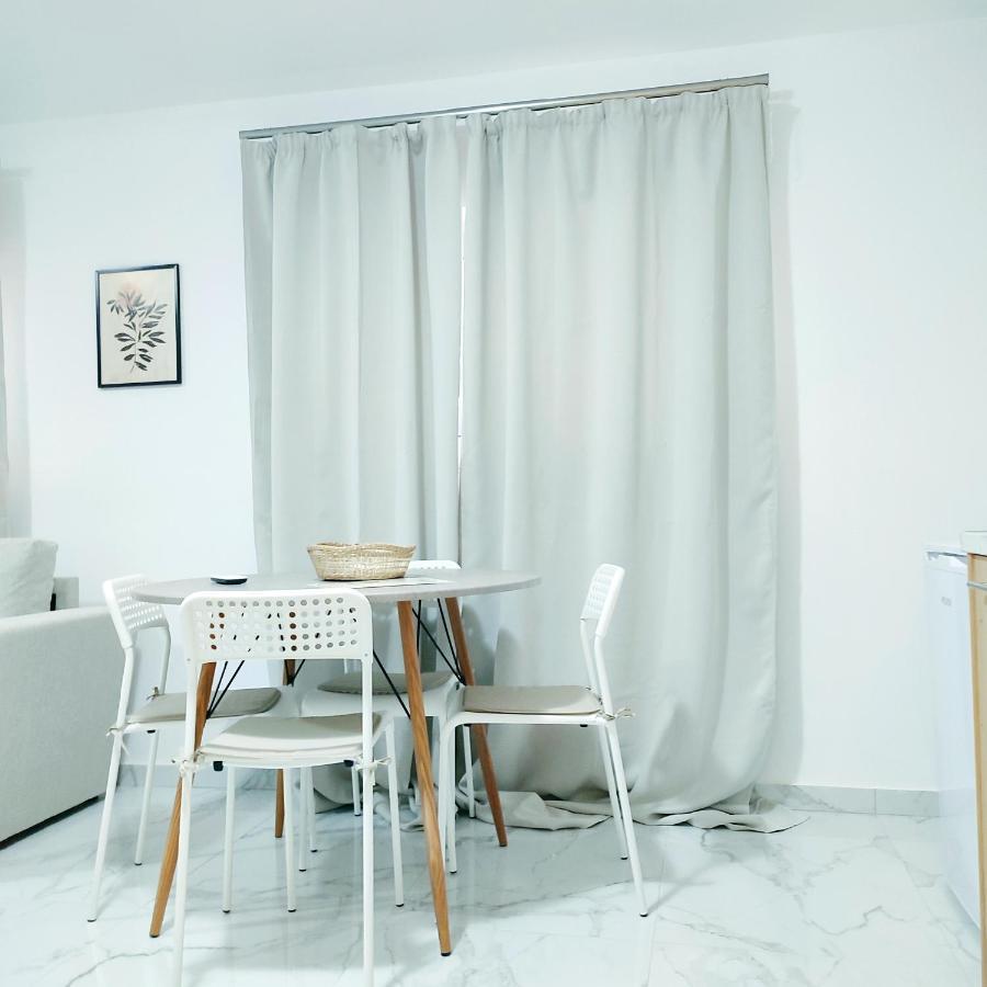Unique By Perfect-Living Ιωάννινα Apartment Exterior foto